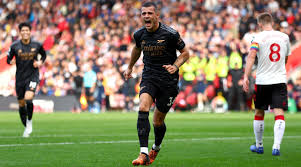 Arsenal sender varme til underdog